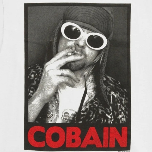 Kurt Cobain Photo Smoking White Portrait Shirt - Picture 3 of 3